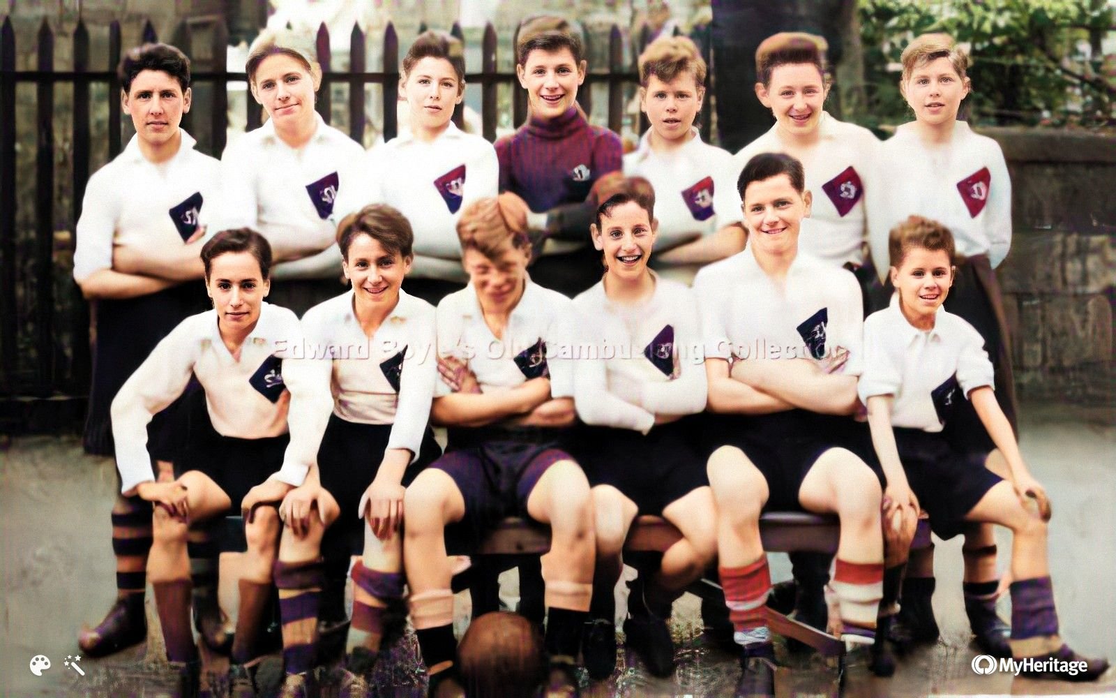 St Brides Football Team 1951_52.jpg (79004 bytes)